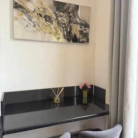 Apartment Flat In Stokes Croft